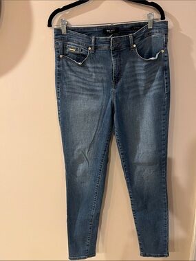 Nine West Medium Wash High Rise Skinny Jeans in Blue